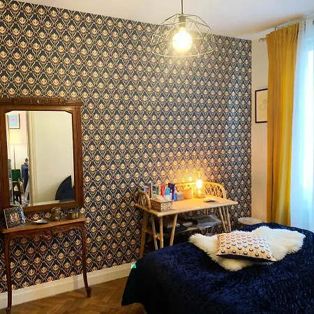 Atelier Artiste Au Coeur Des Maisons De Champagne *